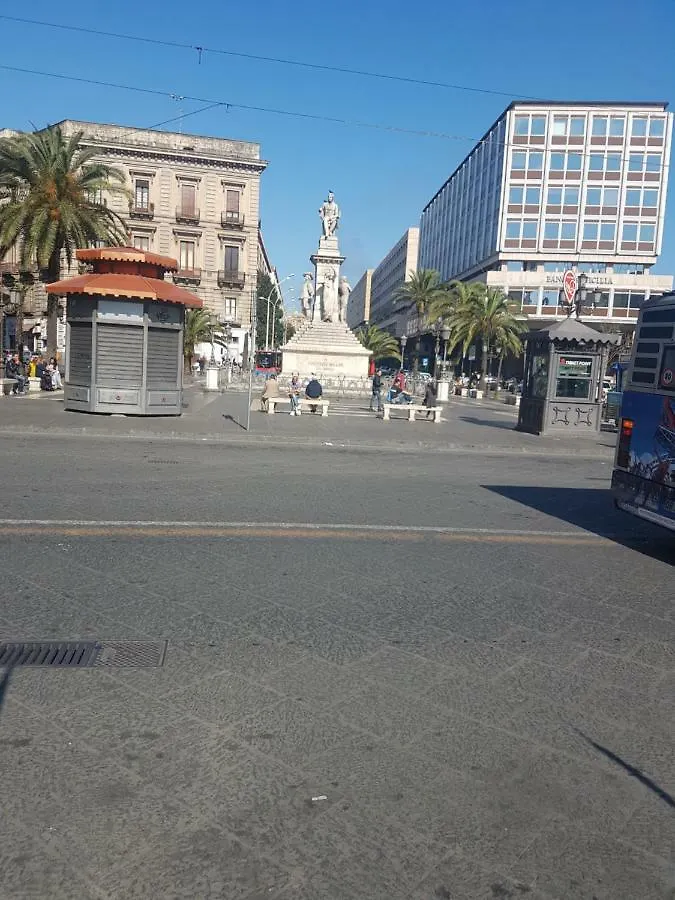 **  Bed and Breakfast Antichi Soffitti Catania Italia